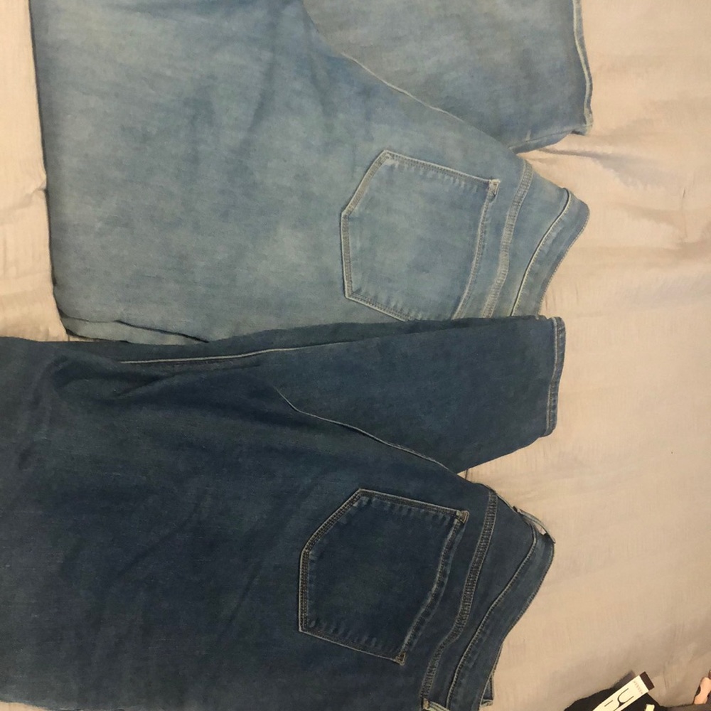 2 pairs Old Navy Built In Warm Skinny Jeans